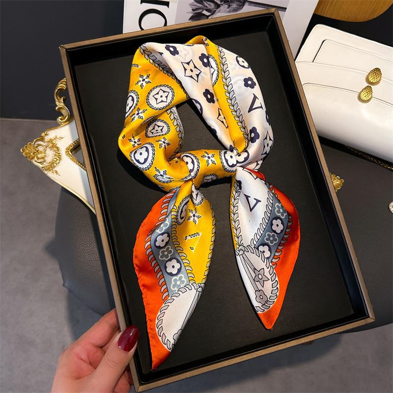 70cm Square Scarf  for Women R - Silk Neck Scarf ulasan dan harga